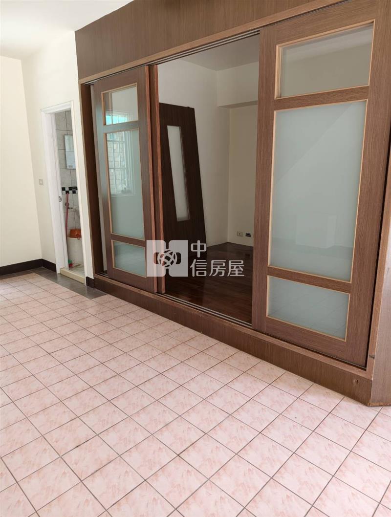臨近文元國小美車墅房屋室內格局與周邊環境