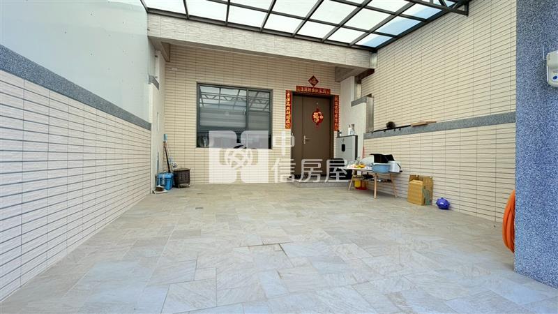 西區質感雙車庫別墅房屋室內格局與周邊環境