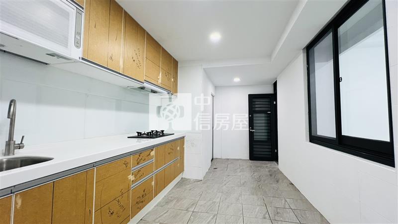 鑫聖中信-內壢環中商圈3房+平車房屋室內格局與周邊環境
