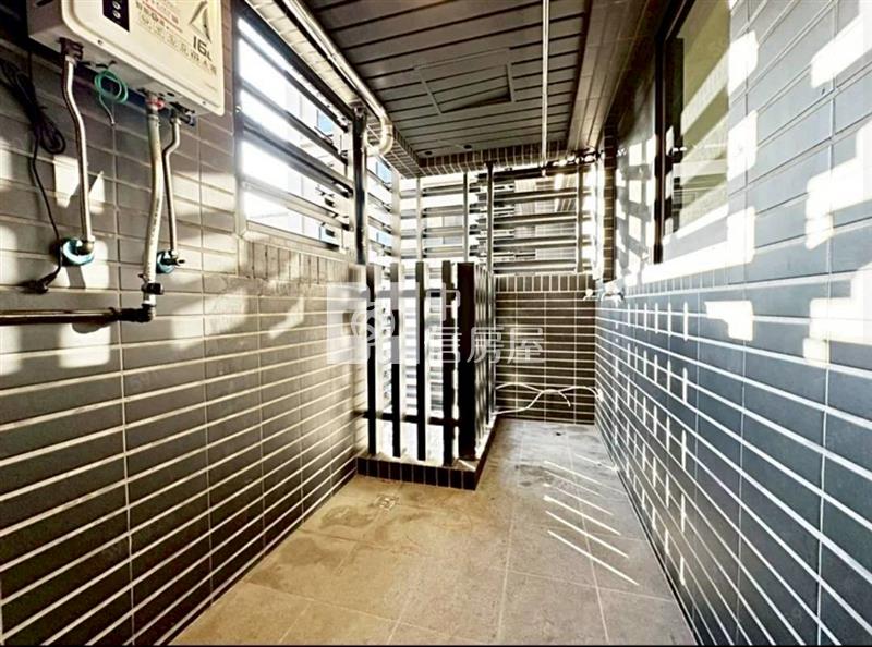 龍安商圈高檔名宅房屋室內格局與周邊環境
