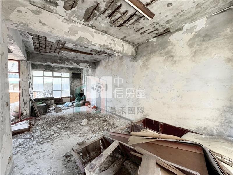 【豐禾】近海湖工業區邊間透天房屋室內格局與周邊環境