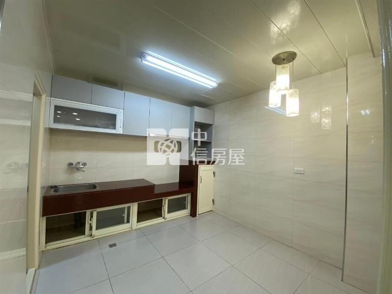 楊梅梅新路二段透天房屋室內格局與周邊環境