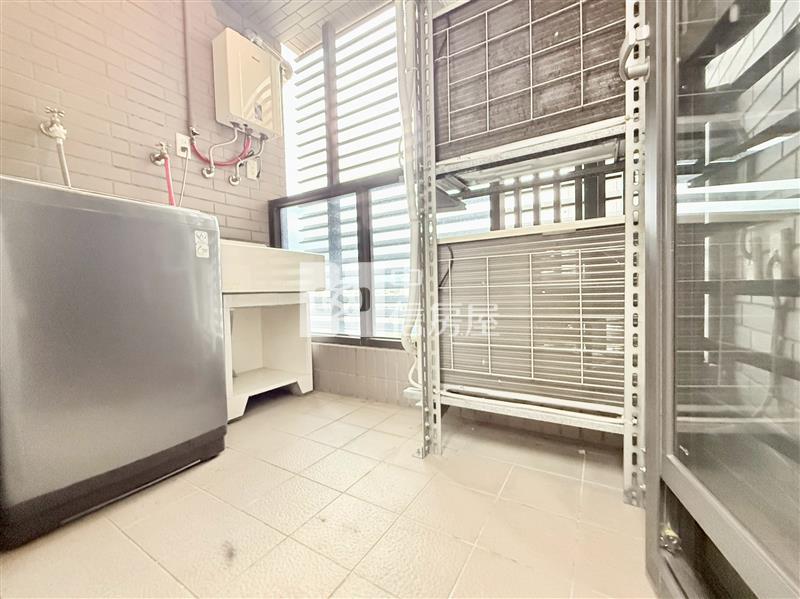 情定水蓮13期三房平車房屋室內格局與周邊環境