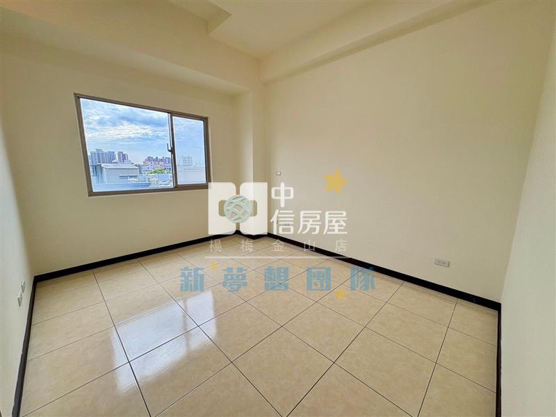 【新夢想】星光會館1+1房車景觀戶房屋室內格局與周邊環境