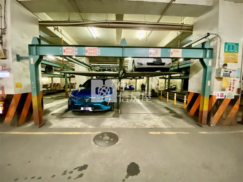 (城市經典)五權車站旁陽台美套房~另有車位可買房屋室內格局與周邊環境