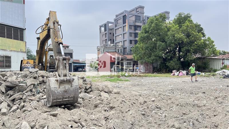 屏東土地"內埔面寬建地"房屋室內格局與周邊環境