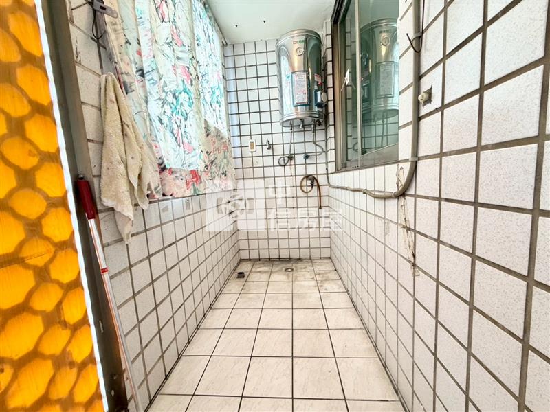 西平路高樓層電梯大樓房屋室內格局與周邊環境