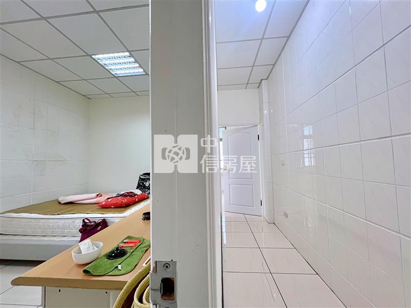 屏東房屋-驛站夜市輕齡金店舖-屋主自建房屋室內格局與周邊環境
