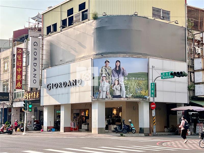 屏東房屋-驛站夜市輕齡金店舖-屋主自建房屋室內格局與周邊環境