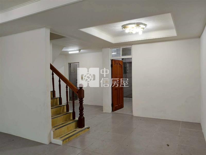 龍潭復興路透天房屋室內格局與周邊環境