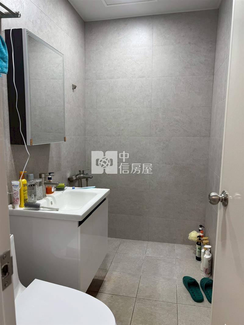 裕成路低樓層三房房屋室內格局與周邊環境
