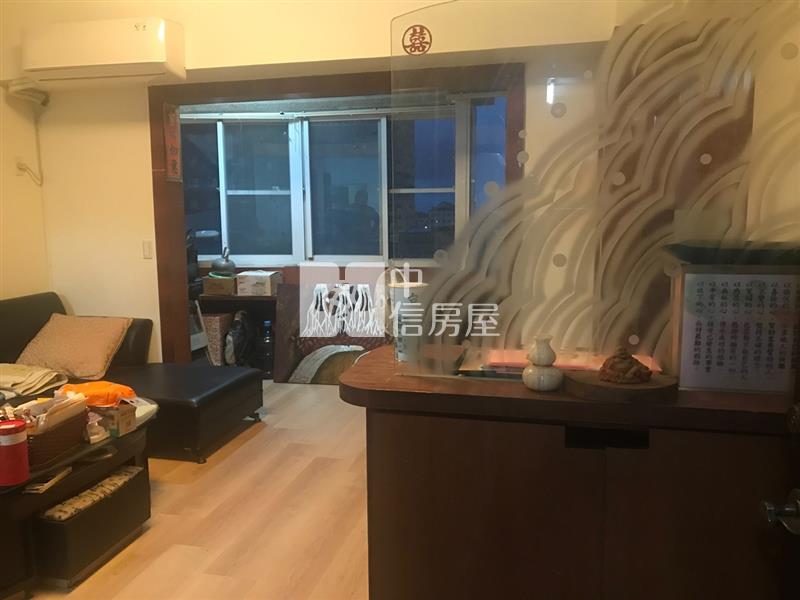 安平國泰富貴龍門房屋室內格局與周邊環境