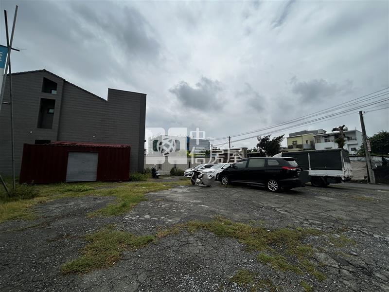 安南安昌街不可多得的美建地(1)房屋室內格局與周邊環境
