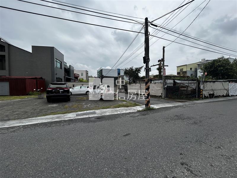 安南安昌街不可多得的美建地(1)房屋室內格局與周邊環境