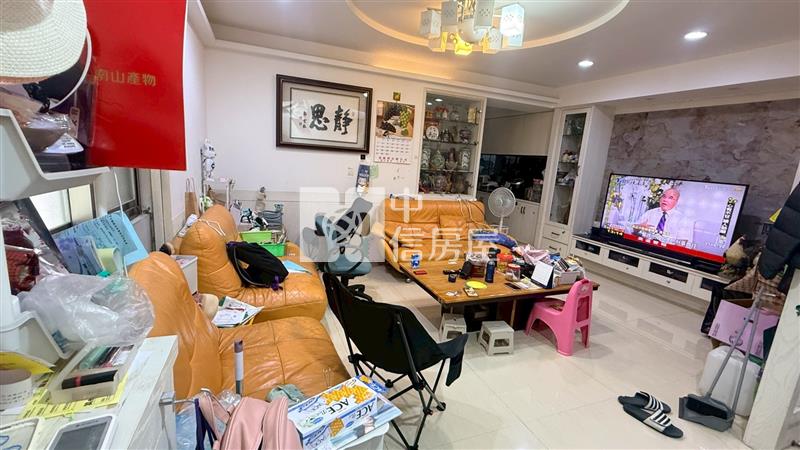 【奔馳】藝文特區-天祥2樓公寓房屋室內格局與周邊環境