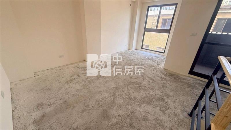 客運園區松合苑(5)全新透天(中信卓越團隊)房屋室內格局與周邊環境