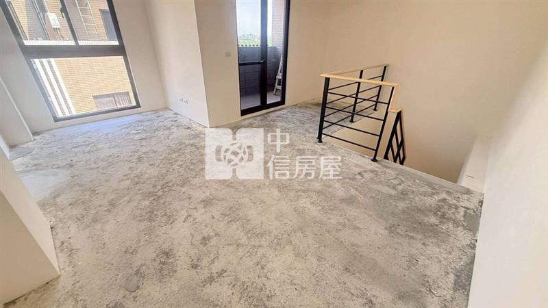 客運園區松合苑(5)全新透天(中信卓越團隊)房屋室內格局與周邊環境