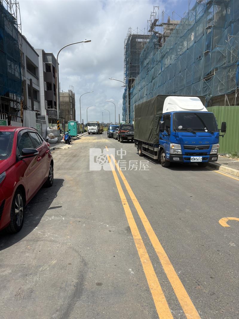 福海段近學校預定地安置建地房屋室內格局與周邊環境