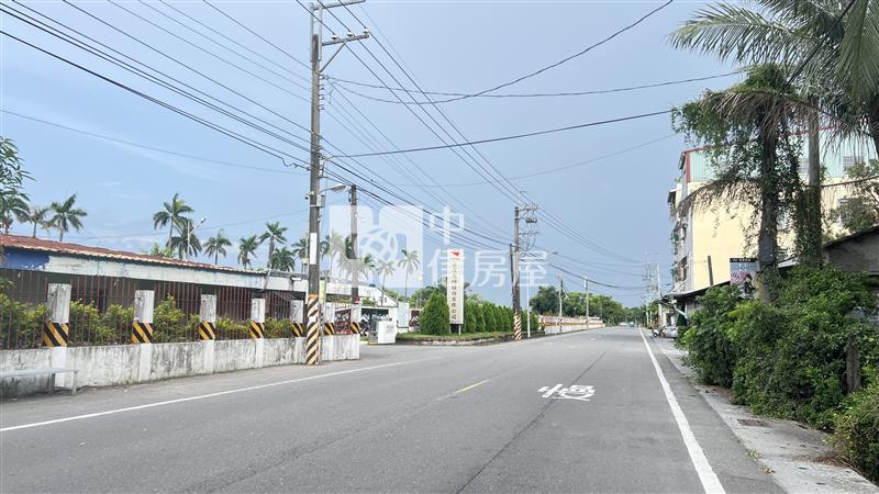 屏東土地-屏東市交流道建地房屋室內格局與周邊環境