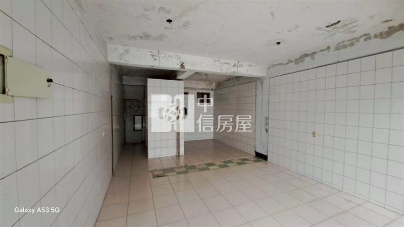 龍東路透天房屋室內格局與周邊環境