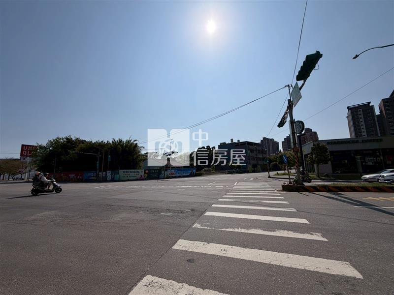 交流道.愛買.埔心.商圈.漂亮4套房房屋室內格局與周邊環境
