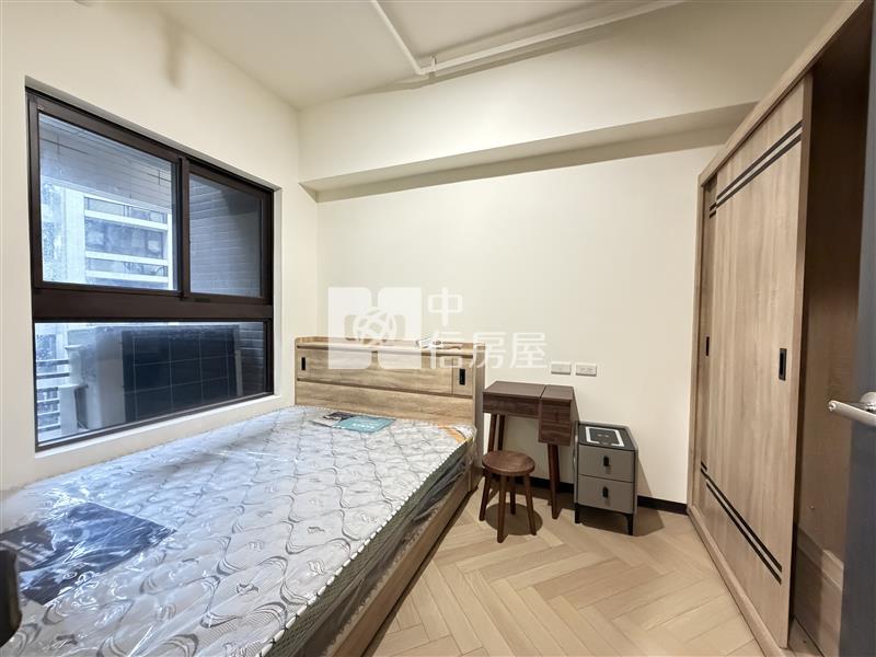 【安家】專任-A18喜徠登大棟距極簡裝潢1+1房車房屋室內格局與周邊環境