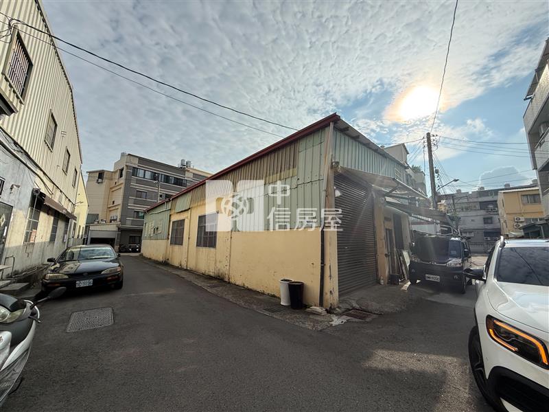 太平長安路大地坪臨路角地房屋室內格局與周邊環境