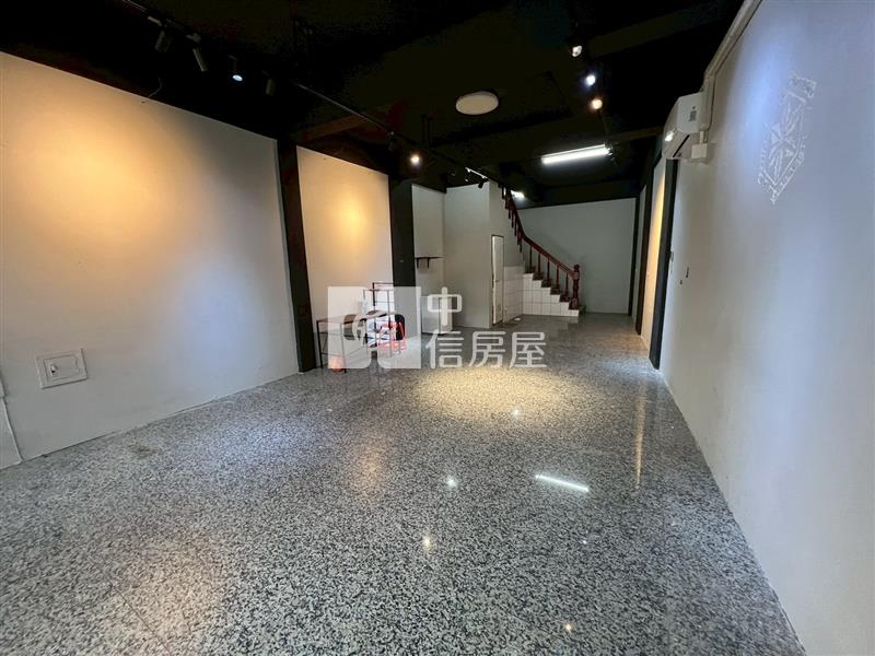 斗六中華路賺錢店住房屋室內格局與周邊環境