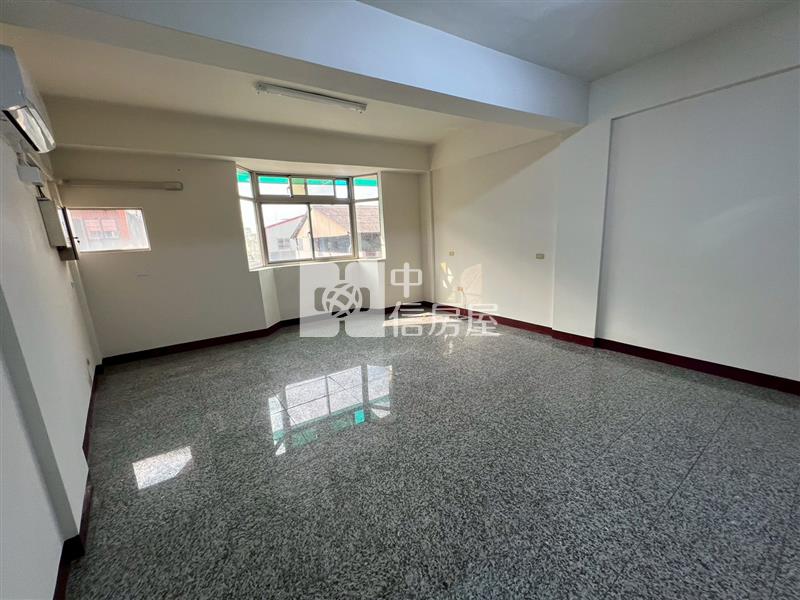 斗六中華路賺錢店住房屋室內格局與周邊環境