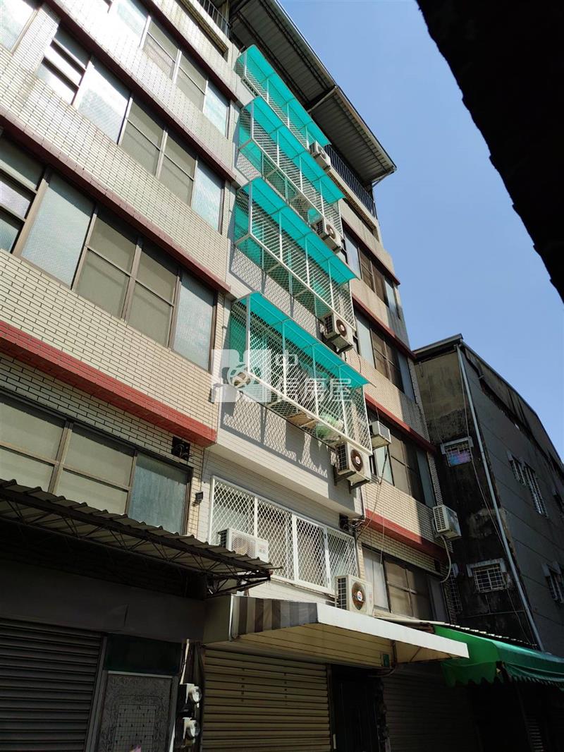 成功路近火車站店住收租透天房屋室內格局與周邊環境