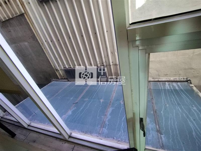 成功路近火車站店住收租透天房屋室內格局與周邊環境