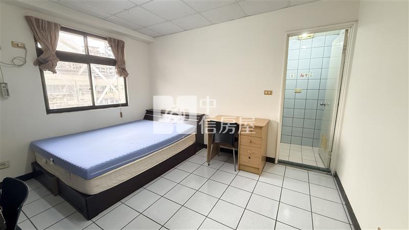 國安國宅低總價三房房屋室內格局與周邊環境
