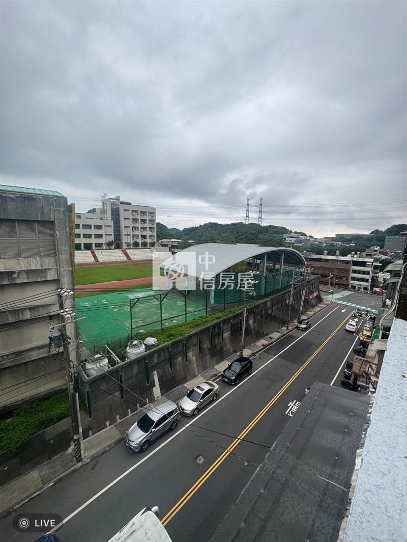 ●小資精裝兩房房屋室內格局與周邊環境