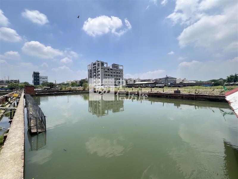 屏東房屋"和生重劃區1分鐘.雙面臨路農地(鱉池)"房屋室內格局與周邊環境