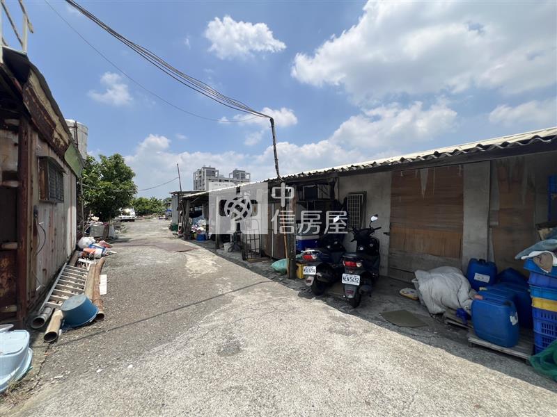 屏東房屋"和生重劃區1分鐘.雙面臨路農地(鱉池)"房屋室內格局與周邊環境