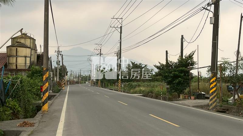 鹽埔仕絨段8米路旁方正農地*專約*房屋室內格局與周邊環境