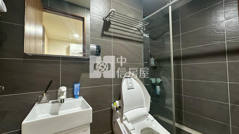 ▲星河繪美大套房房屋室內格局與周邊環境