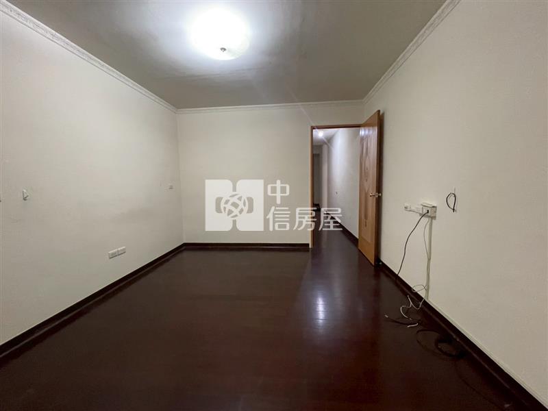 南京東街三角窗店住房屋室內格局與周邊環境