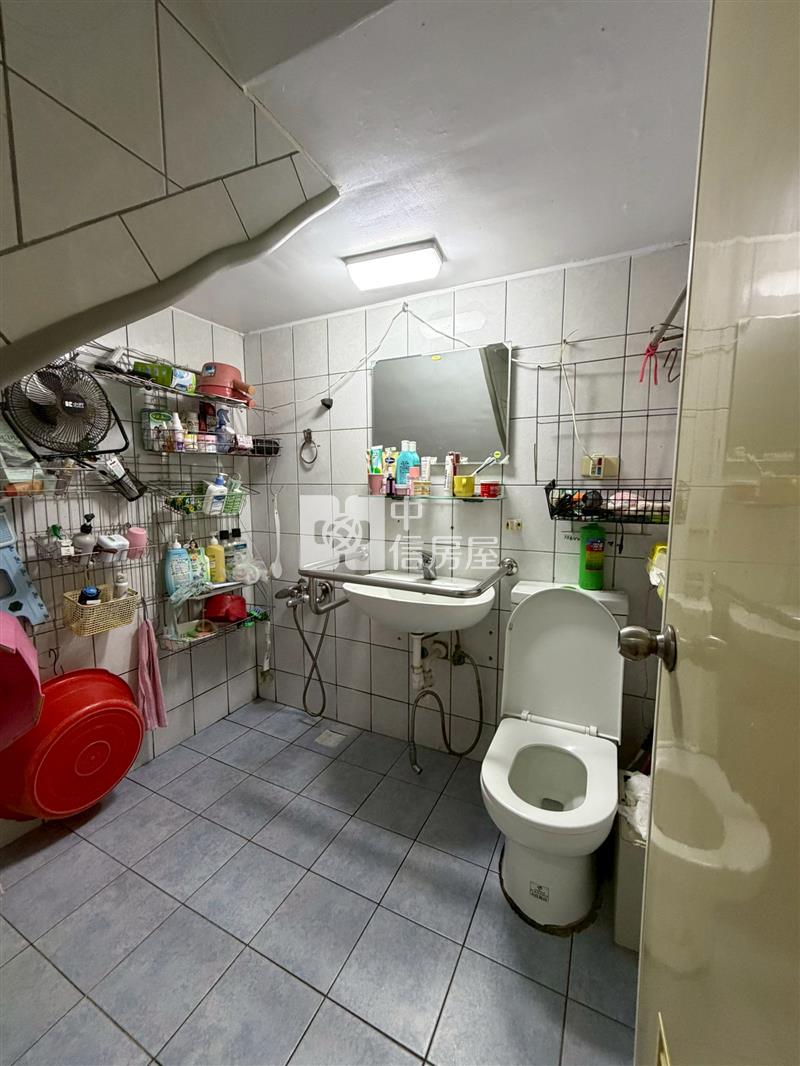 麥寮興化透天厝房屋室內格局與周邊環境