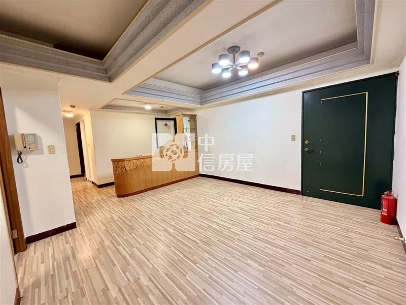 -中壢後站、未來體育園區、健行科大、東興國中美四房房屋室內格局與周邊環境