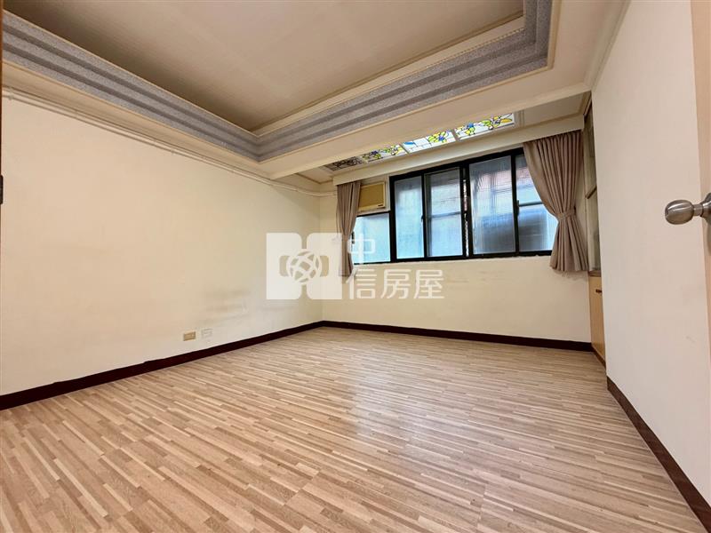 -中壢後站、未來體育園區、健行科大、東興國中美四房房屋室內格局與周邊環境