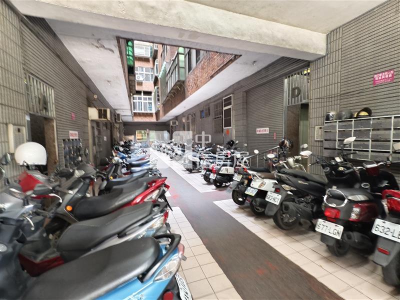 楊梅四維商圈旁三房車房屋室內格局與周邊環境