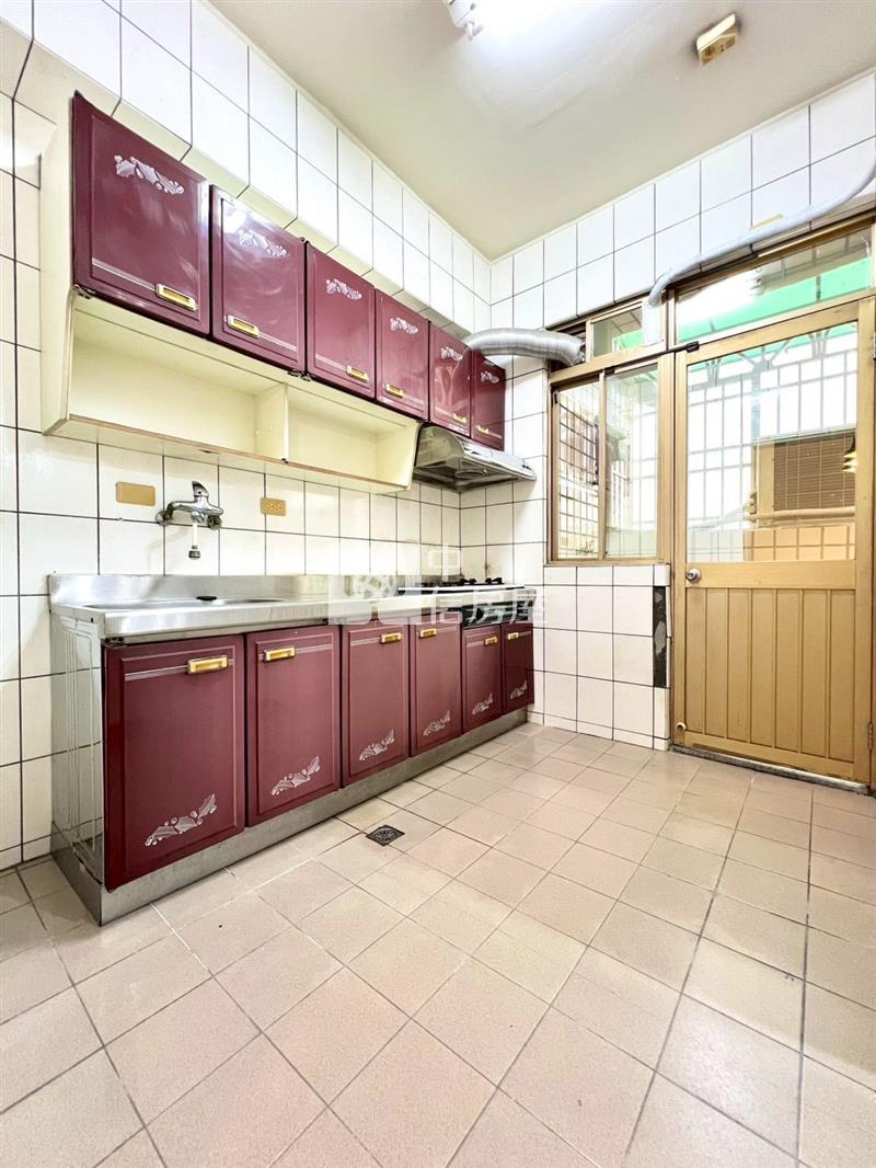 斗南東明國中4房房屋室內格局與周邊環境