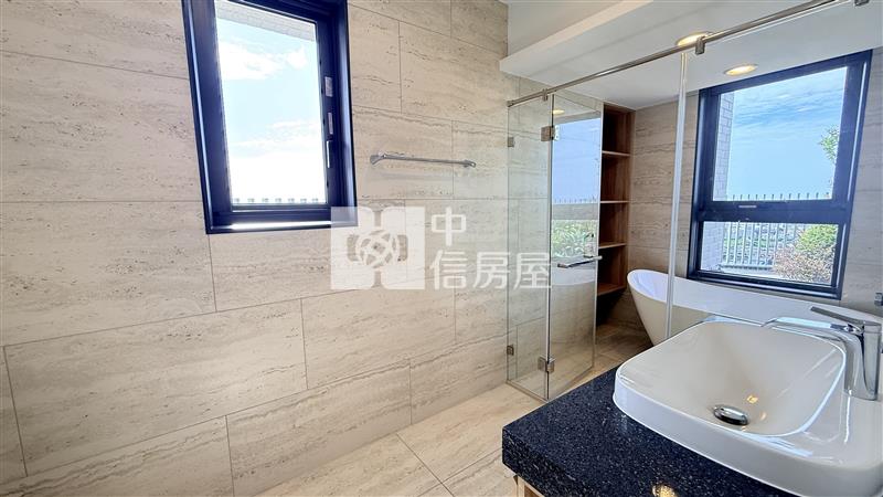 漢神洲際大毅一嶼頂樓露台戶雙主臥雙車房屋室內格局與周邊環境