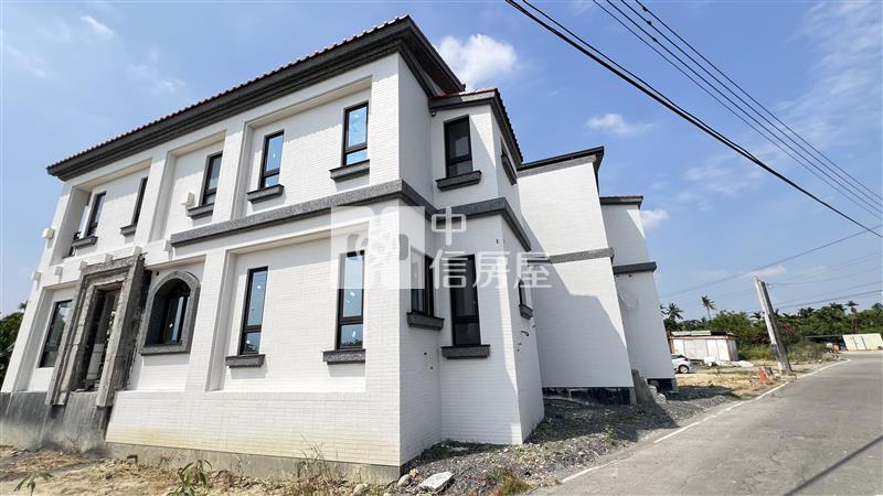 屏東土地" 內埔全新合法農舍(1)"房屋室內格局與周邊環境