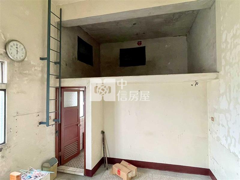 關西 台三線正路邊農舍房屋室內格局與周邊環境