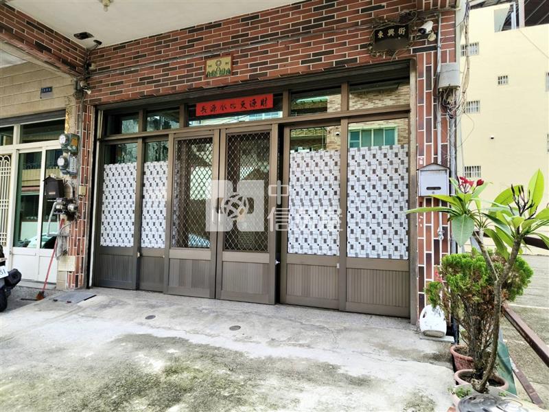 斗六市後站邊間美別墅房屋室內格局與周邊環境