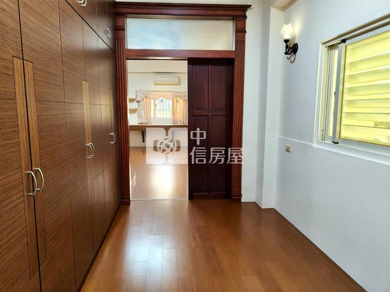 斗六市後站邊間美別墅房屋室內格局與周邊環境