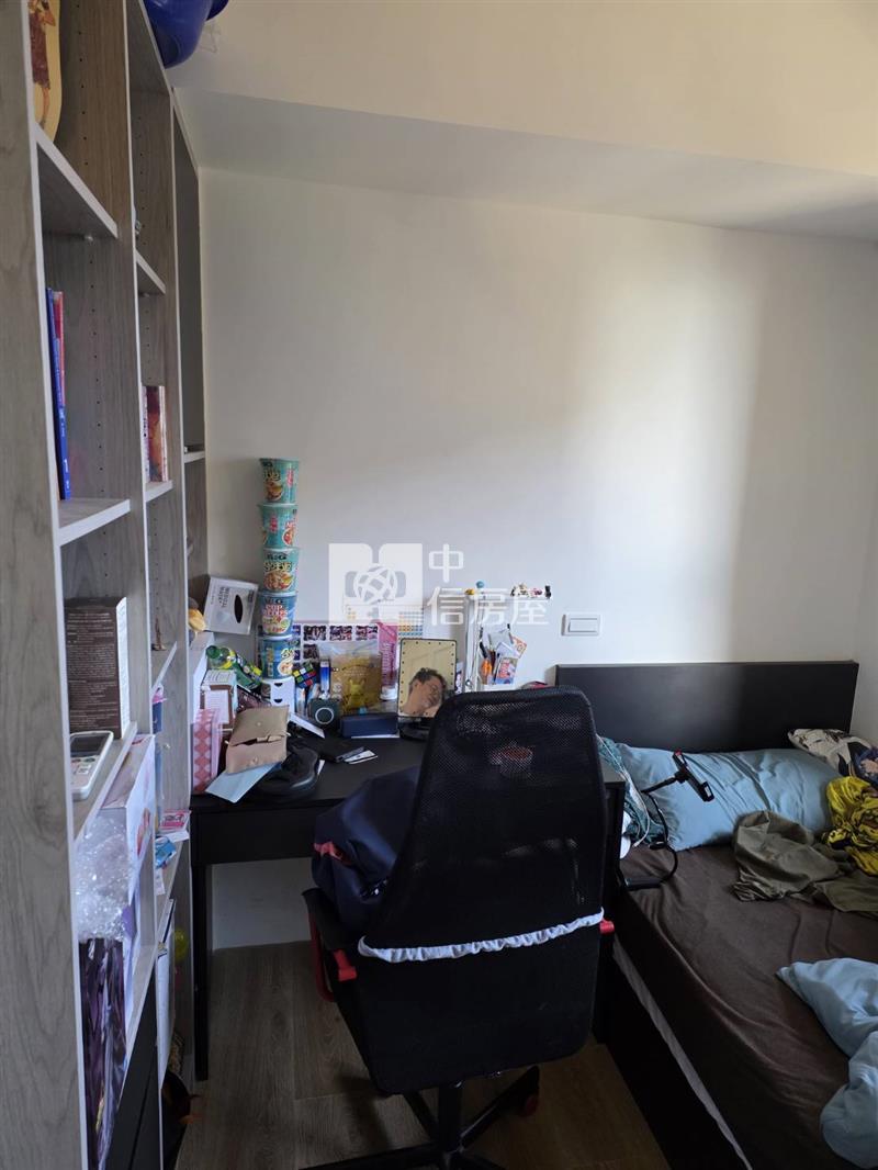 新悅城高樓層四房平車房屋室內格局與周邊環境