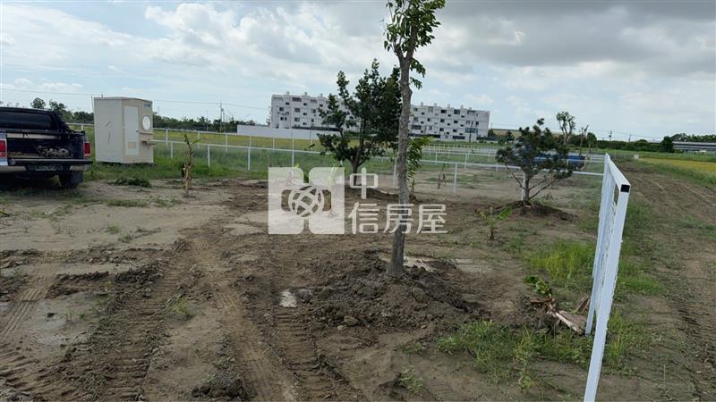 柳營區93坪小資休閒農場(可水電)房屋室內格局與周邊環境
